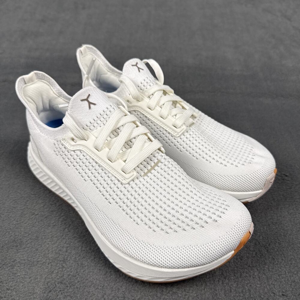Flux Adapt Runner White Gum Womens Size 6.5 Running Athletic Walking Knit Shoes